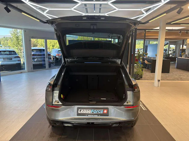 VW T-Roc 1.5 eTSi mHEV R-Line DSG-Automat