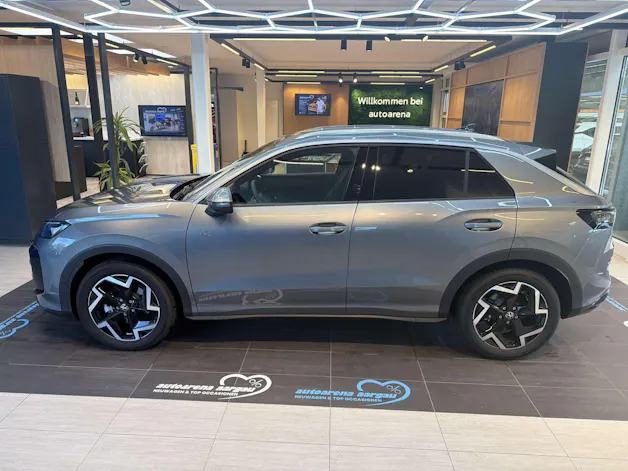 VW T-Roc 1.5 eTSi mHEV R-Line DSG-Automat