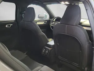 VOLVO XC40 2.0 B3 MH XCITE