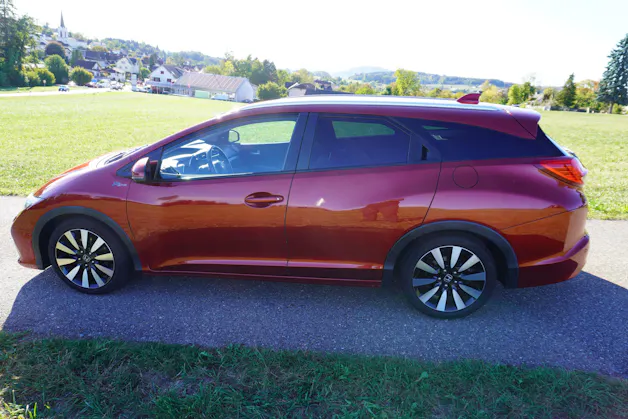 HONDA Civic Tourer 1.8i Lifestyle Automatic