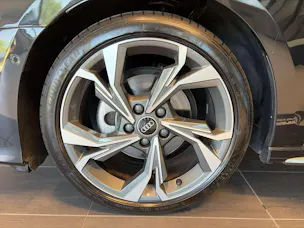 AUDI A3 Limousine 35 TFSi S-Line S-Tronic Automat