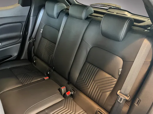 NISSAN Juke 1.6 Hybrid Tekna