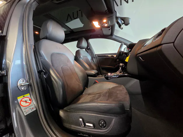 AUDI S4 Avant 3.0 V6 TFSI quattro S-Tronic