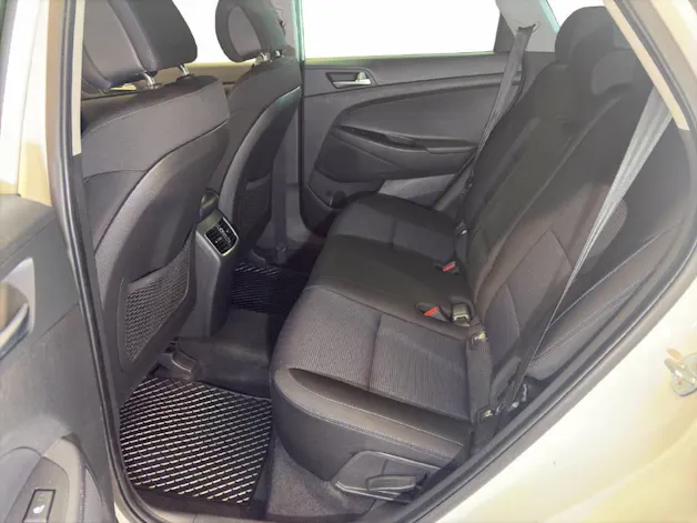 HYUNDAI Tucson 1.6 T-GDi Plena 4WD