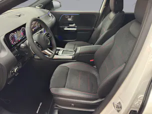 MERCEDES-BENZ GLA-Klasse H247 GLA 250 Swiss Star AMG Line 4matic