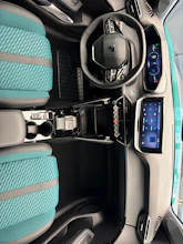 https://vehicle.imgix.net/4509925/561ad981-667d-457a-927f-dcb77911c06c.jpg