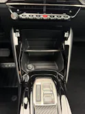 PEUGEOT 208 1.2 Hybrid Envy