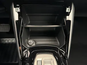 PEUGEOT 208 1.2 Hybrid Envy