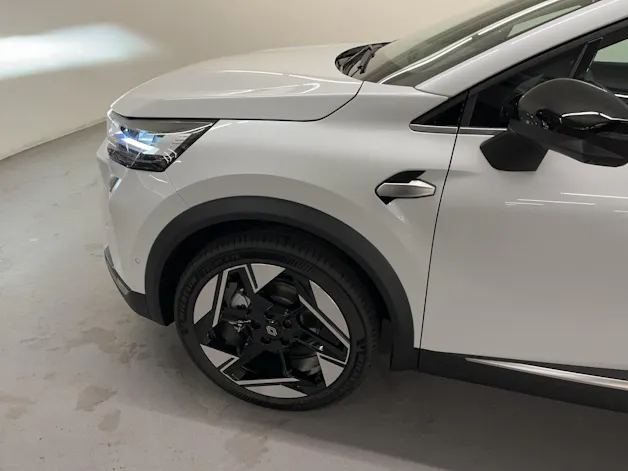 RENAULT Symbioz 1.8 E-Tech iconic