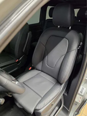 MERCEDES-BENZ V 300 d 4Matic Swiss Edition lang
