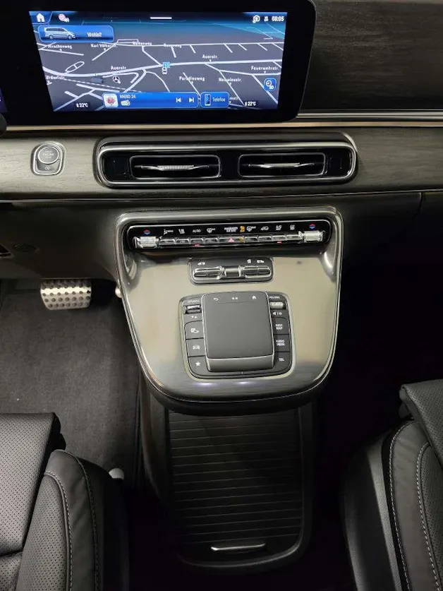 MERCEDES-BENZ V 300 d 4Matic Swiss Edition lang