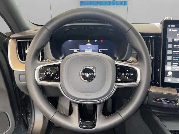 VOLVO XC60 2.0 T8 TE Ultra Dark eAWD