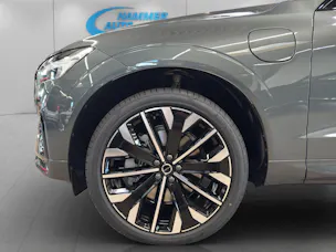 VOLVO XC60 2.0 T8 TE Ultra Dark eAWD