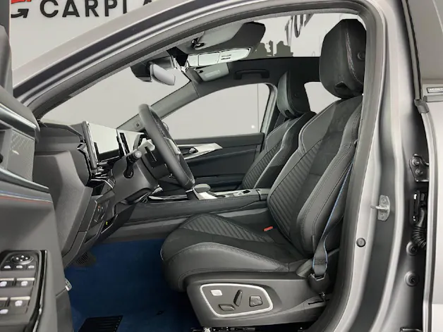 RENAULT Rafale 1.2 E-Tech Plug-in Atelier Alpine