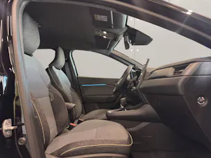 RENAULT Captur 1.6 E-Tech techno