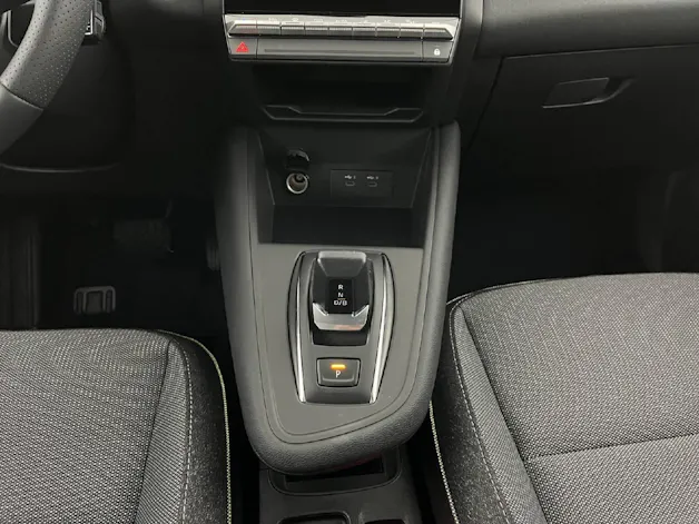 RENAULT Captur 1.8 E-Tech techno