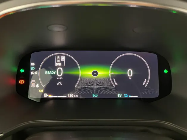 RENAULT Captur 1.8 E-Tech evolution