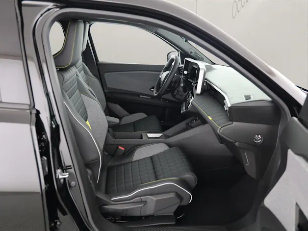 RENAULT R4 E-Tech Comfort Range iconic
