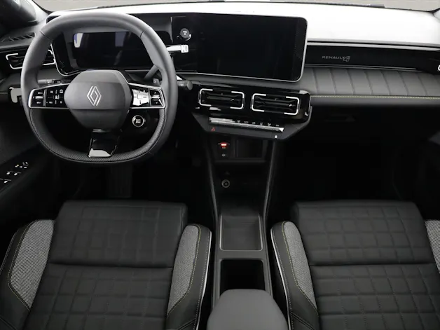 RENAULT R4 E-Tech Comfort Range iconic