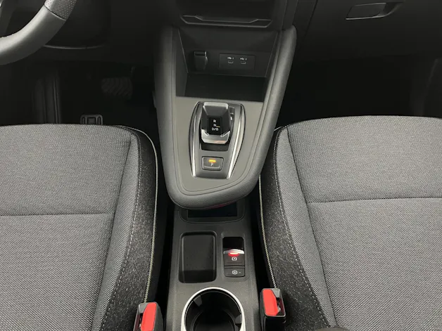 RENAULT Captur 1.8 E-Tech techno