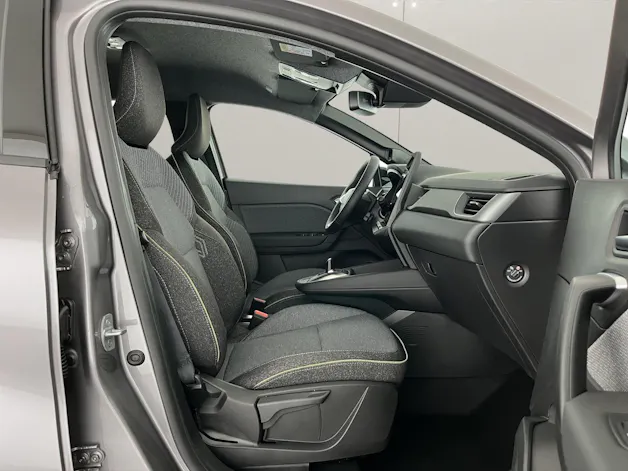 RENAULT Captur 1.8 E-Tech techno