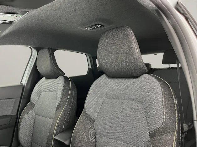 RENAULT Captur 1.8 E-Tech techno