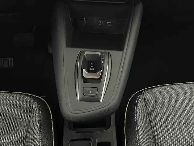 RENAULT Captur 1.8 E-Tech techno