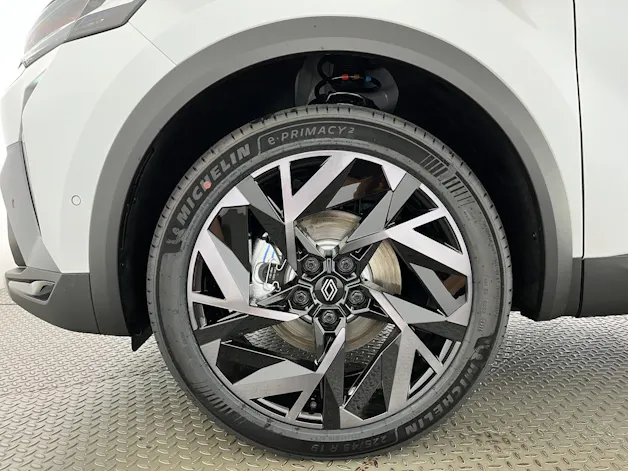 RENAULT Captur 1.8 E-Tech esprit Alpine