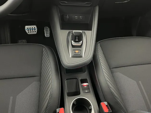 RENAULT Captur 1.8 E-Tech esprit Alpine