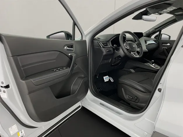 RENAULT Captur 1.8 E-Tech esprit Alpine