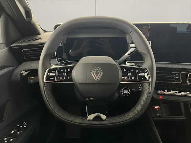 RENAULT R4 E-Tech Comfort Range plein sud techno