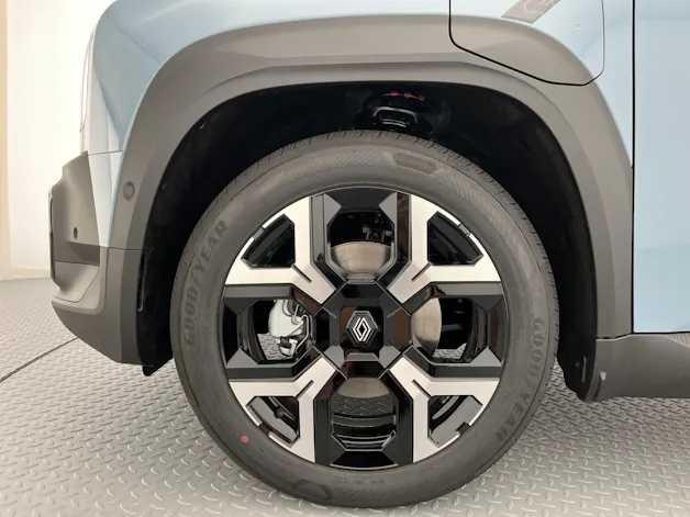 RENAULT R4 E-Tech Comfort Range plein sud techno