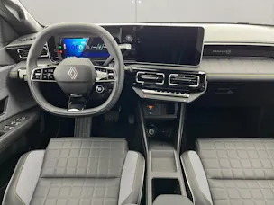 RENAULT R4 E-Tech Comfort Range plein sud iconic