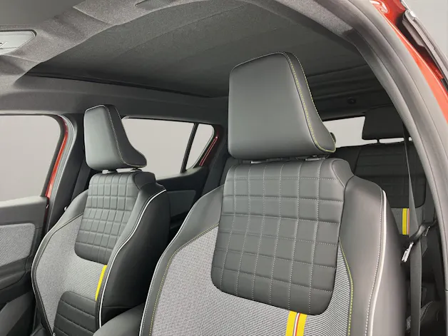 RENAULT R4 E-Tech Comfort Range plein sud iconic
