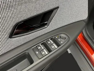 RENAULT R4 E-Tech Comfort Range plein sud iconic