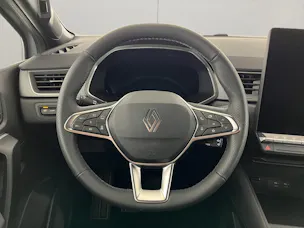 RENAULT Captur 1.8 E-Tech techno