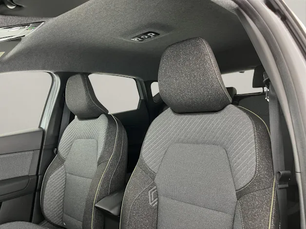 RENAULT Captur 1.8 E-Tech techno