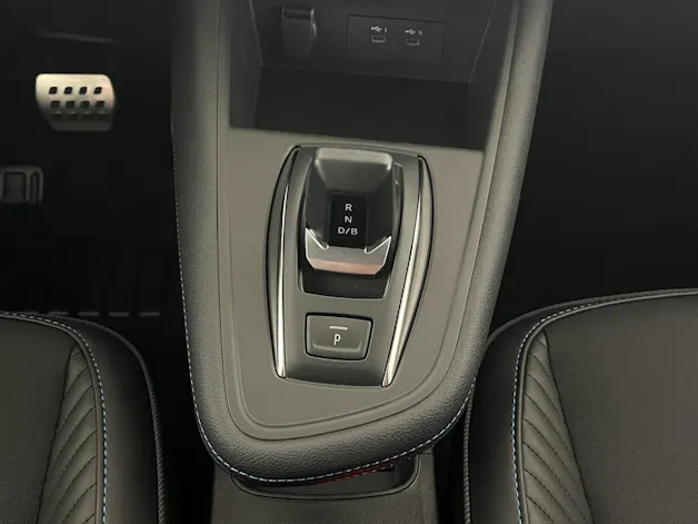 RENAULT Captur 1.8 E-Tech esprit Alpine
