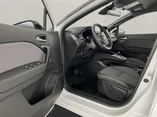 RENAULT Captur 1.8 E-Tech techno