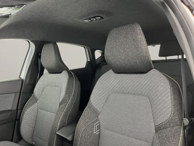 RENAULT Captur 1.8 E-Tech techno