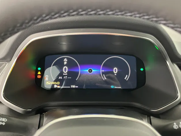RENAULT Captur 1.8 E-Tech techno