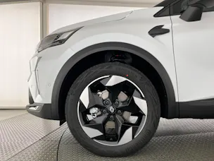 RENAULT Captur 1.8 E-Tech techno