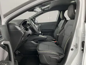 RENAULT Captur 1.8 E-Tech techno