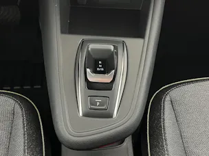 RENAULT Captur 1.8 E-Tech techno