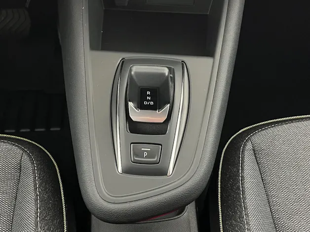 RENAULT Captur 1.8 E-Tech techno