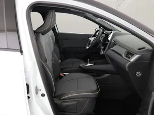 RENAULT Captur 1.8 E-Tech techno