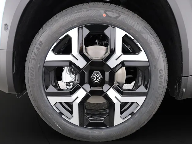 RENAULT R4 E-Tech Comfort Range techno