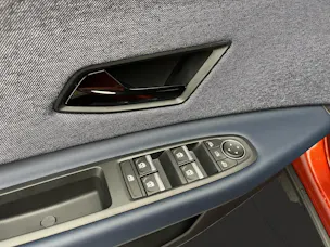 RENAULT R4 E-Tech Comfort Range plein sud techno