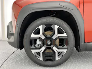 RENAULT R4 E-Tech Comfort Range plein sud techno