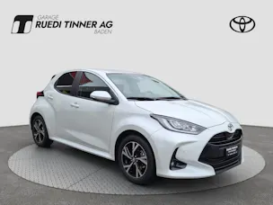 Toyota Yaris 1.5 VVT-i HSD Trend